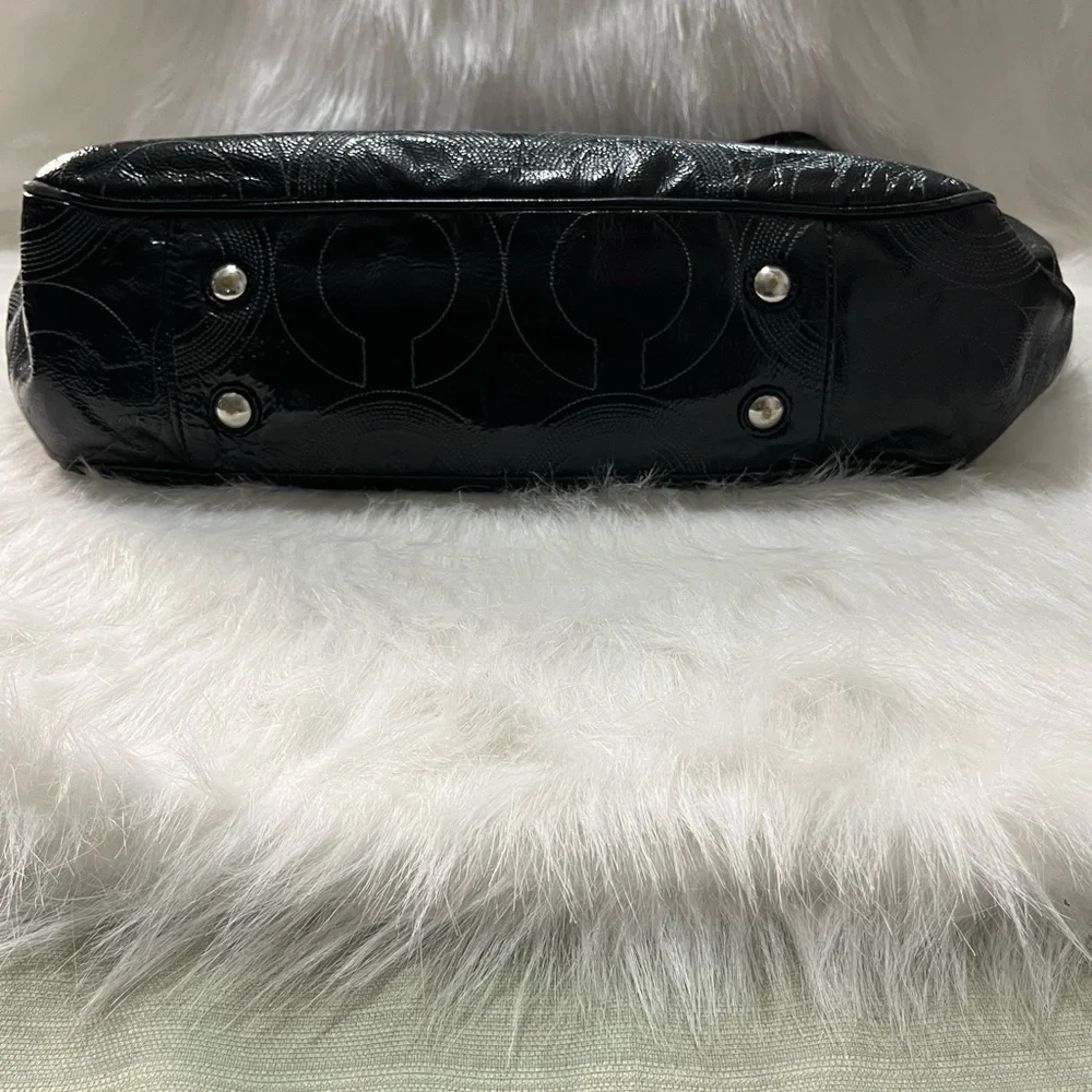 Coach Signature Black Patent Leather Baby Diaper Tote Shoulder Bag F17940 XL Bag